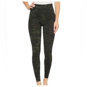 SPANX Look at Me Now Green Camo Seamless Leggings Size Medium